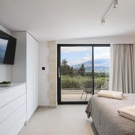 Villa Terra Infinity Views & Golden Sunsets