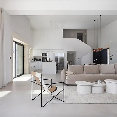 Terra Infinity Views & Golden Sunsets Villa *