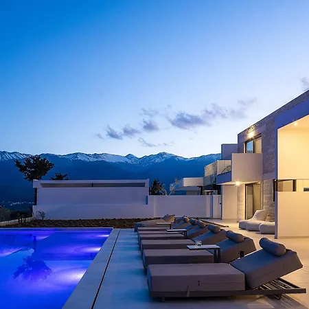 Terra Infinity Views & Golden Sunsets Villa