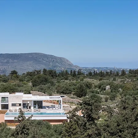 Terra Infinity Views & Golden Sunsets * Kaina